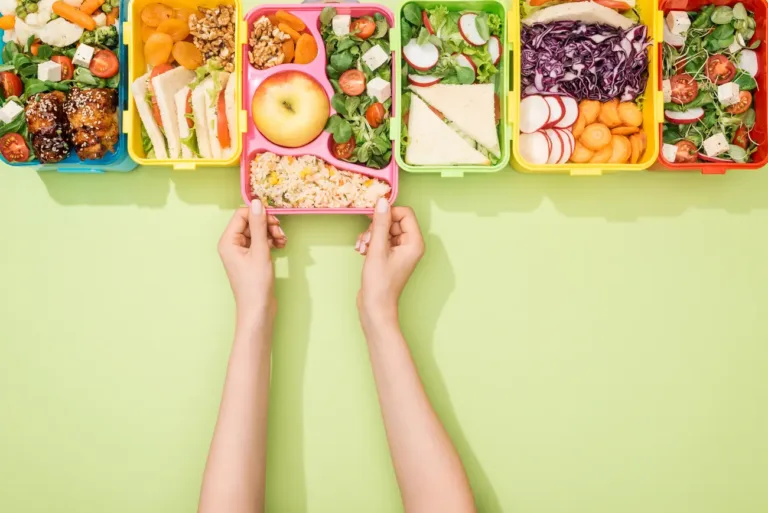 Dieta pudelkowa a aktywnosc fizyczna – co wybrac by osiagnac najlepsze rezultaty
